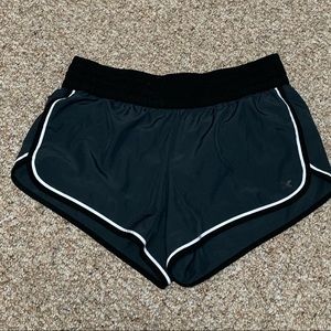 Xersion running shorts